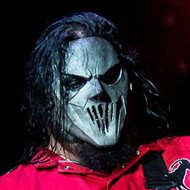 Mick Thomson, 50 (吉他手)