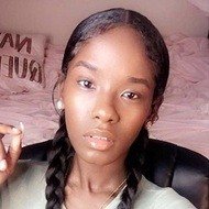 Mikaela Lacy, 34 (Estrelas do YouTube)