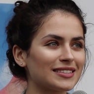 Mikaela Lupu, 30 (TV-actrice)