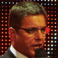 Mike Adamle, 76 (电视节目主持人)