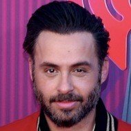 Mike Amiri, 49 (Модельер)