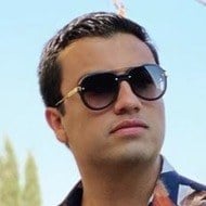 Mike Ávila, 31 (藤星)