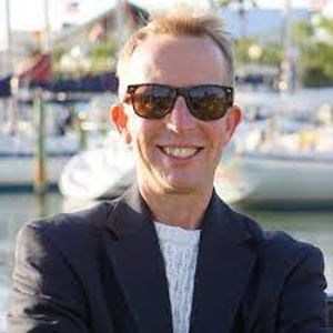 Mike Kawula, 53 (Ondernemer)