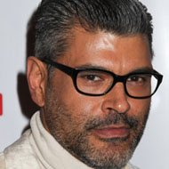 Mike Ruiz, 59 (Fotógrafo)