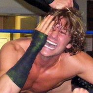 Mike Sydal, 40 (摔跤手)