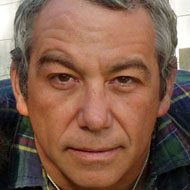 Mike Watt, 66 (貝斯手)