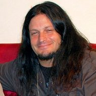 Mikey Doling, 59 (Guitarist)