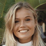 Mikky Kiemeney, 25 (Instagram Star)