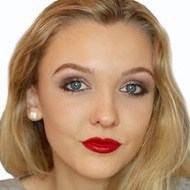 Millie T, 25 (Звезда Youtube)