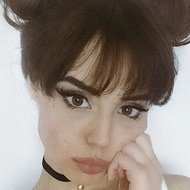 Mina Bell, 27 (Instagram明星)
