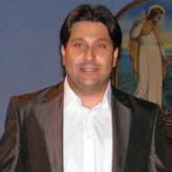 Mindaugas Rojus, 44 (歌剧演唱家)