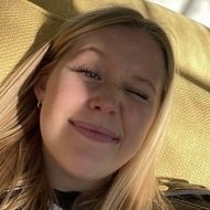 Miranda McKeon, 23 (電影女演員)