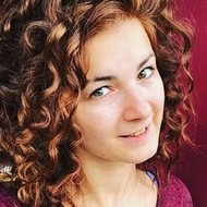 Mirela Lilova, 30 (Star di YouTube)