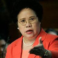 Miriam Defensor Santiago (1945 - 2016) (Abogado)