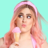 Mis Pastelitos, 32 (Estrella de YouTube)