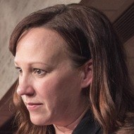 MJ Hegar, 49 (政治家)