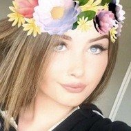 Mollie Wylie, 25 (TikTok明星)