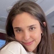 Molly Jackson, 22 (TV-Schauspielerin)