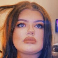 Molly McFadden, 22 (Instagram Star)