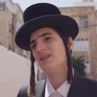 Motty Steinmetz, 33 (世界音乐歌手)