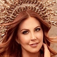 mrsrobinsonxo, 55 (TikToker)