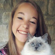 Mya Gregory, 22 (Instagram Star)