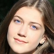 Mya Kestle, 24 (TikTok Star)