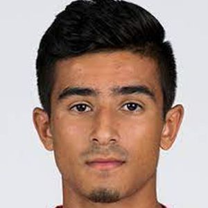 Naci Ünüvar, 22 (足球运动员)