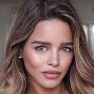 Nada Adelle, 32 (模特)