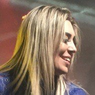 Naiara Azevedo, 35 (World Music Singer)