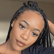 Nakita David, 23 (TikTok明星)