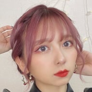 Nanako, 27 (YouTube Star)