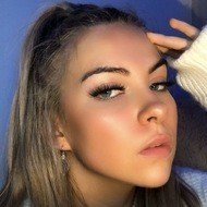 Nancy Morel, 22 (TikTok明星)