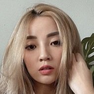 Naomi Neo, 29 (YouTube Star)
