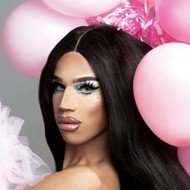 Naomi Smalls, 32 (现实之星)