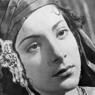 Nargis Dutt (1929 - 1981) (Movie Actress)