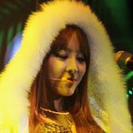 Narsha, 42 (Cantante Pop)