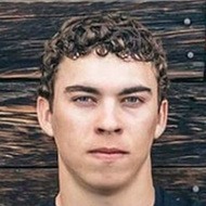 Nasteey, 27 (YouTube明星)