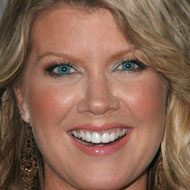 Natalie Grant, 52 (搖滾歌手)