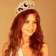 Natalie Korneitsik, 33 (模特)