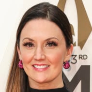 Natalie Nicole Hemby, 48 (鄉村歌手)