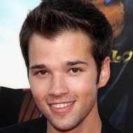 Nathan Kress, 32 (Ator de TV)