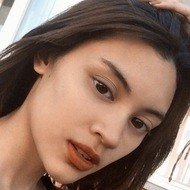 Naura Hakim, 25 (Model)