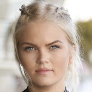 nelliemc, 27 (TikTok Star)