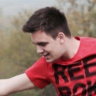 Nemanja Arsic, 26 (YouTube明星)