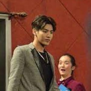 Ngo Diec Pham, 35 (电视演员)