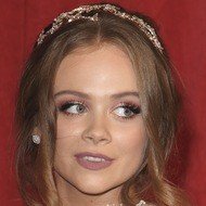 Niamh Blackshaw, 25 (TV-Schauspielerin)