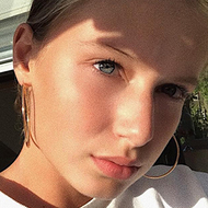 Nichara Voorjans, 21 (TikTok Star)