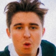 Nicholas Scott Ure, 26 (Chanteuse pop)