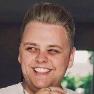 Nick Crompton, 30 (Instagram明星)
